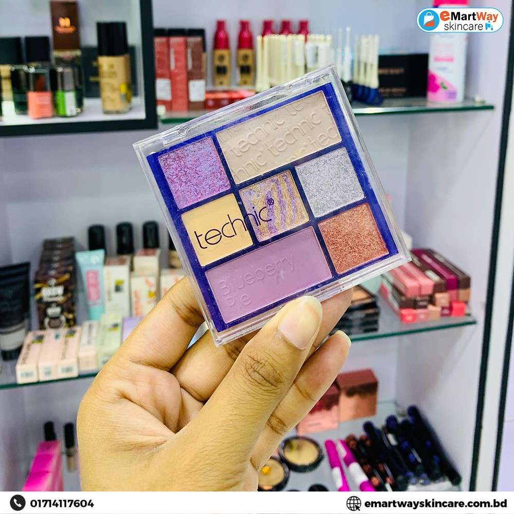 Technic Blueberry Pie Pressed Pigment Palette